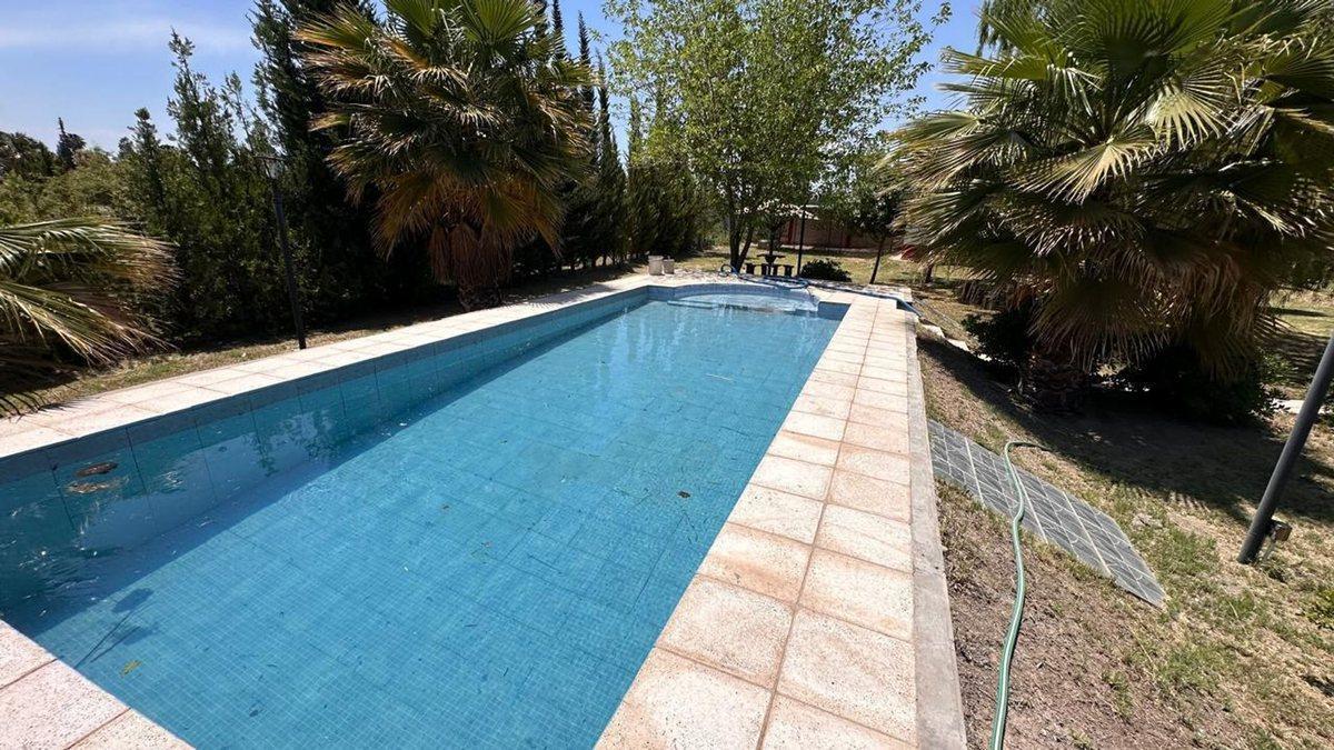 Foto de Excelente Propiedad con Piscina, imagen 2