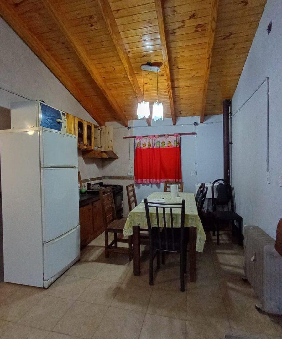 Foto de CASA ESTILO CABAÑA, 2 DORMITORIOS, PISCINA, LUJÁN, imagen 1