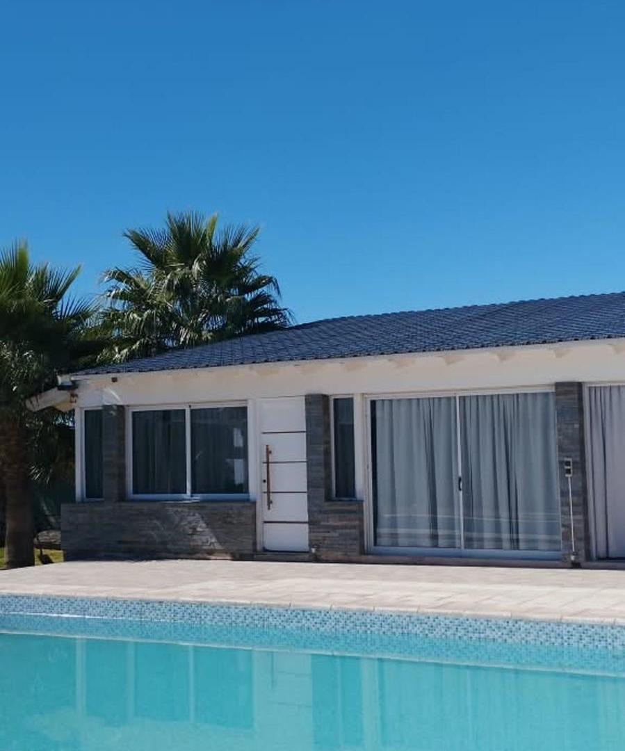 Foto de CASA CON PISCINA, 4 DORMITORIOS, RODEO DEL MEDIO, imagen 1