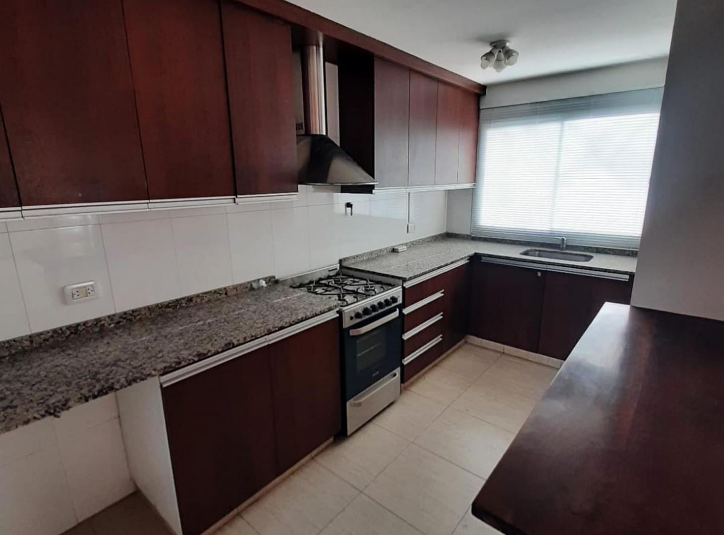 Foto de ALQUILER DE CASA BARRIO RINCON DE DRUMOND, imagen 4