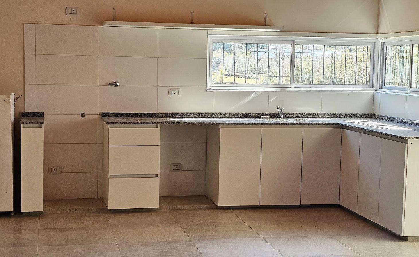 Foto de CASA 2 DORM A ESTRENAR,BARRIO VIÑAS DE LUNLUNTA, imagen 3