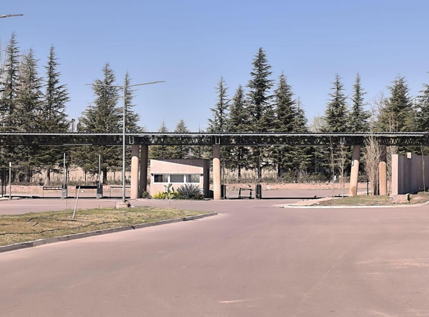 Foto de venta de terreno en barrio pinar vistalba mendoza, imagen 2