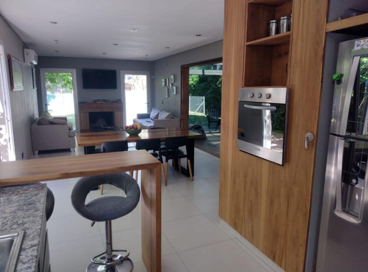Foto de REMAX VENDE CASA EN CHACRAS DE CORIA MZA, imagen 3