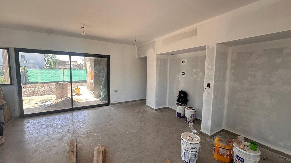 Foto de Excelente casa a estrenar en LAR de Vieytes III, imagen 4