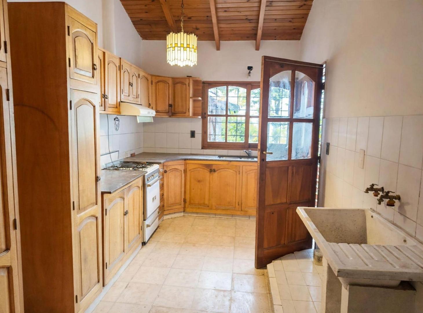 Foto de Casa en B Los Ferroviarios, Luzuriaga, imagen 2