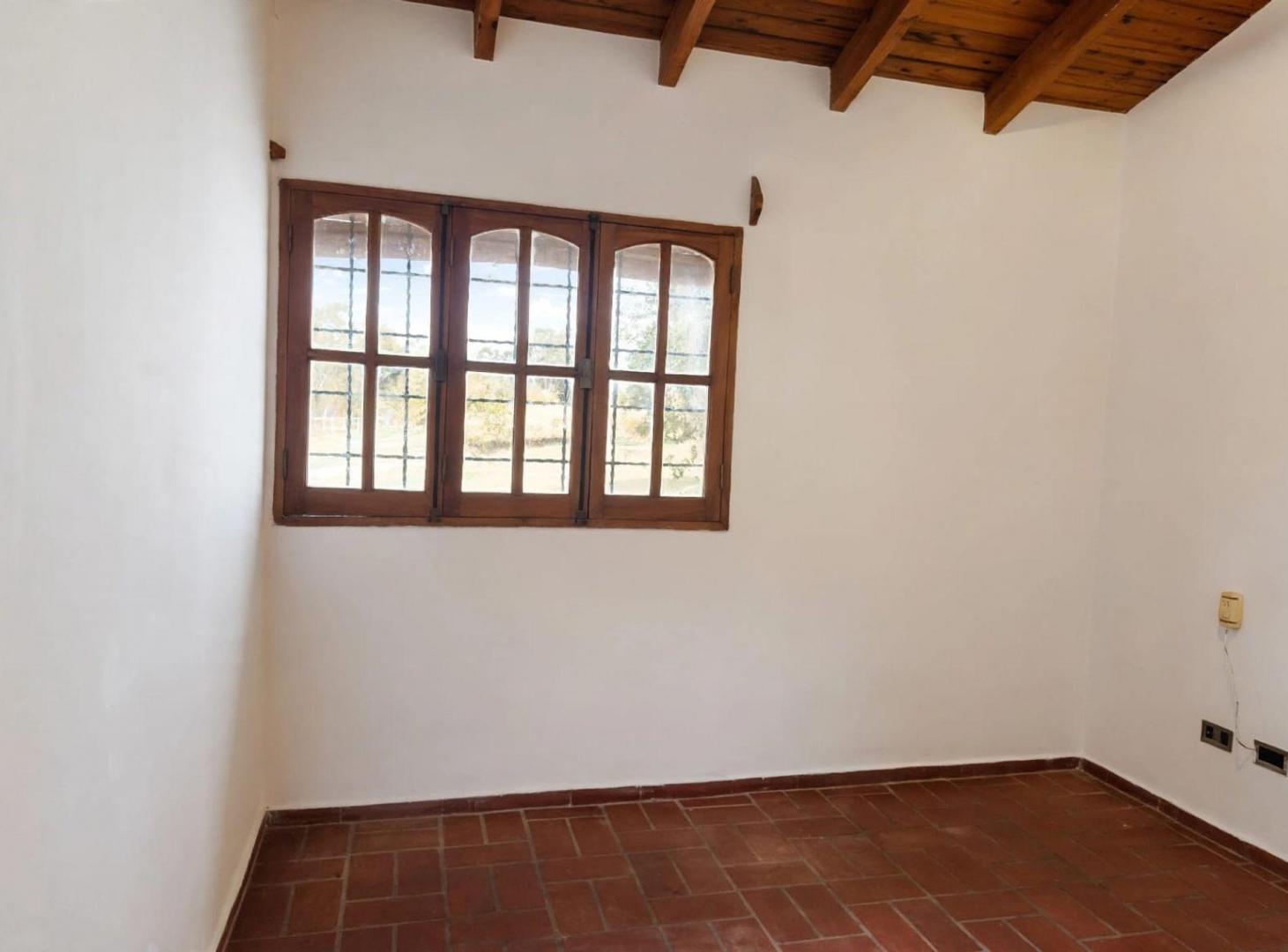 Foto de Casa en B Los Ferroviarios, Luzuriaga, imagen 4