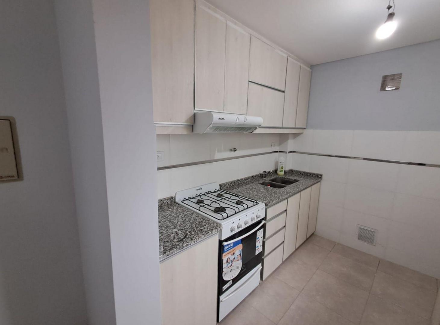 Foto de DEPTO PLANTA BAJA ALQUILER - 2 DORM. EN GUAYMALLÉN, imagen 5