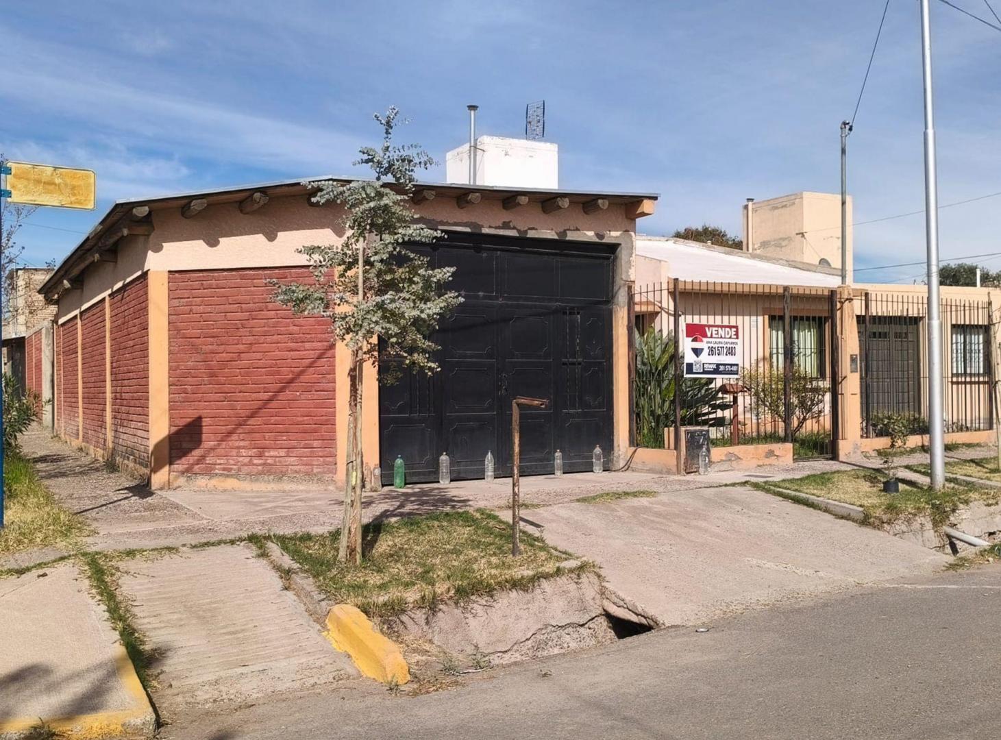 Foto de CASA DOS DORMI, BARRIO PARRALES DE SOEVA, GLLÉN, imagen 2