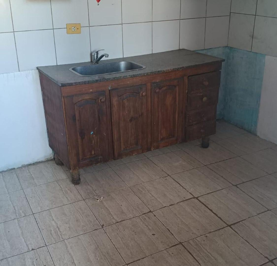 Foto de COMPLEJO DE 6 DEPARTAMENTOS, GRAN INVERSIÓN, GLLÉN, imagen 2