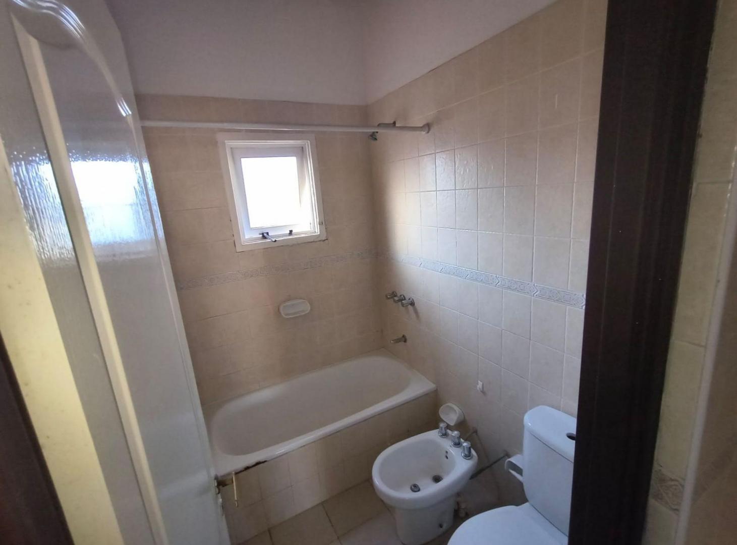 Foto de CASA EN BARRIO FURLOTTI, MAIPU MENDOZA, imagen 3