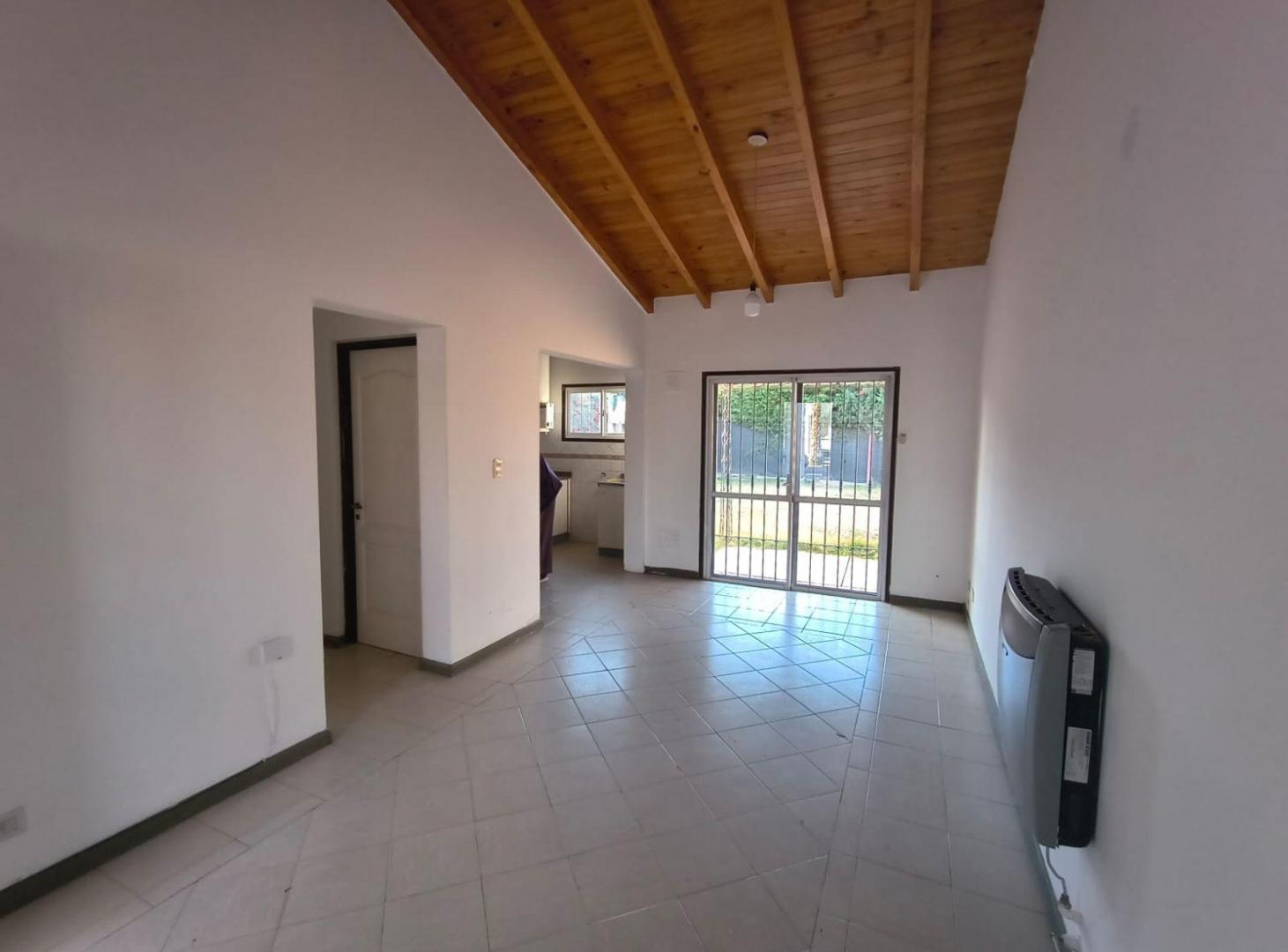 Foto de CASA EN BARRIO FURLOTTI, MAIPU MENDOZA, imagen 1