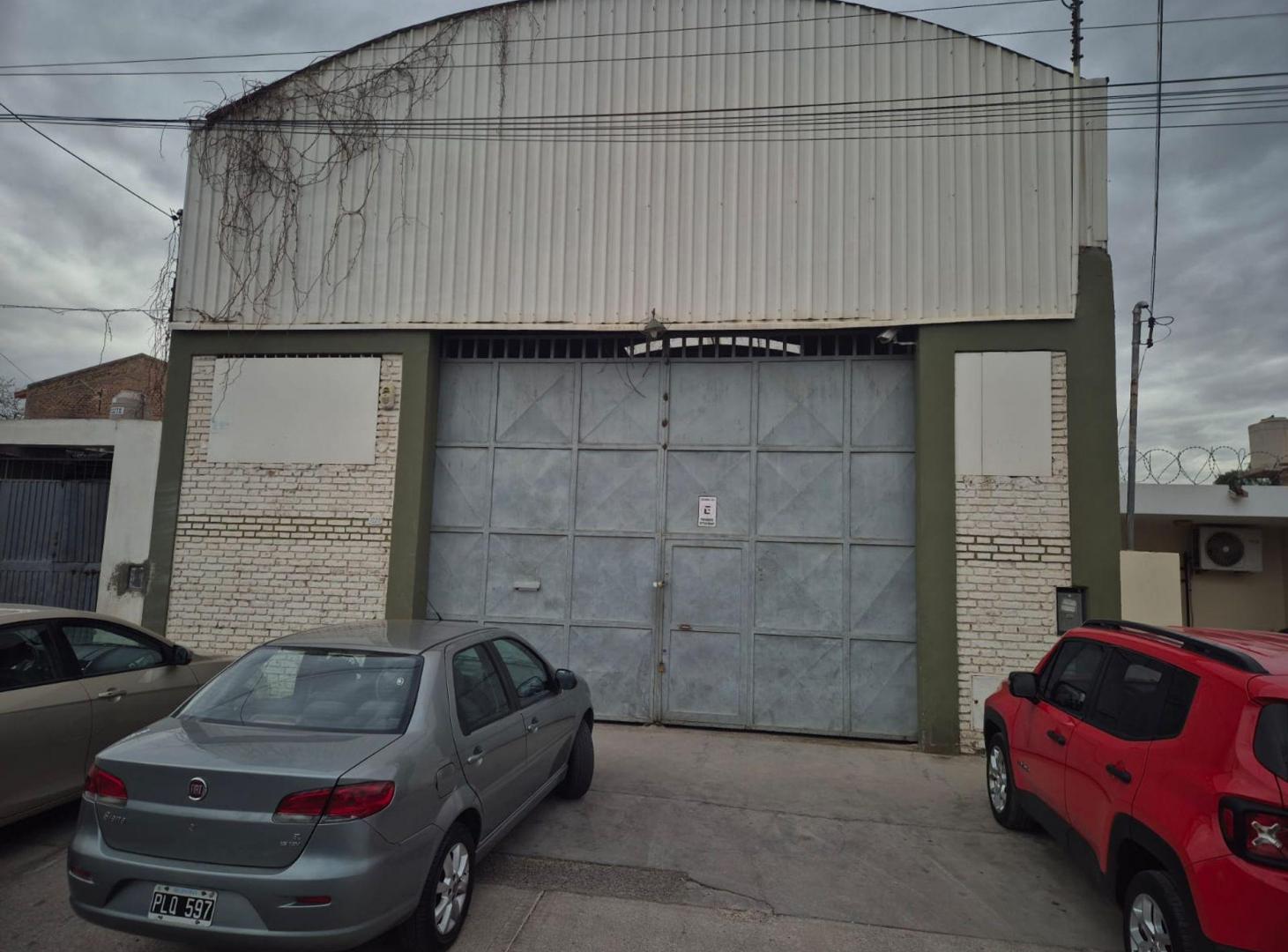 Foto de REMAX VENDIMIA OFRECE EXCELENTE GALPON EN V. NUEVA, imagen 2