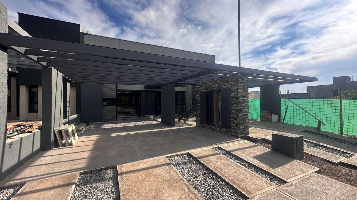 Foto de Venta de Departamento en POZO Godoy Cruz, imagen 2