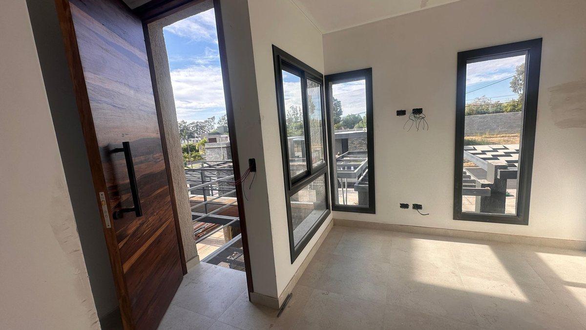 Foto de Venta de Departamento en POZO Godoy Cruz, imagen 3