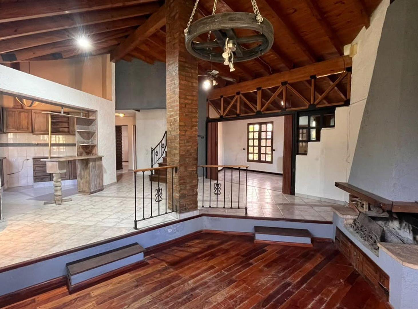 Foto de CASA EN VENTA APTA CRÉDITO, imagen 2