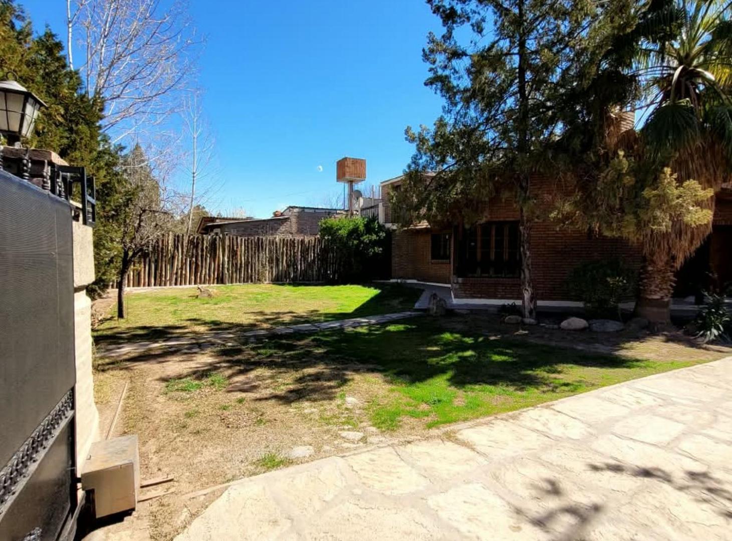Foto de CASA EN VENTA APTA CRÉDITO, imagen 1