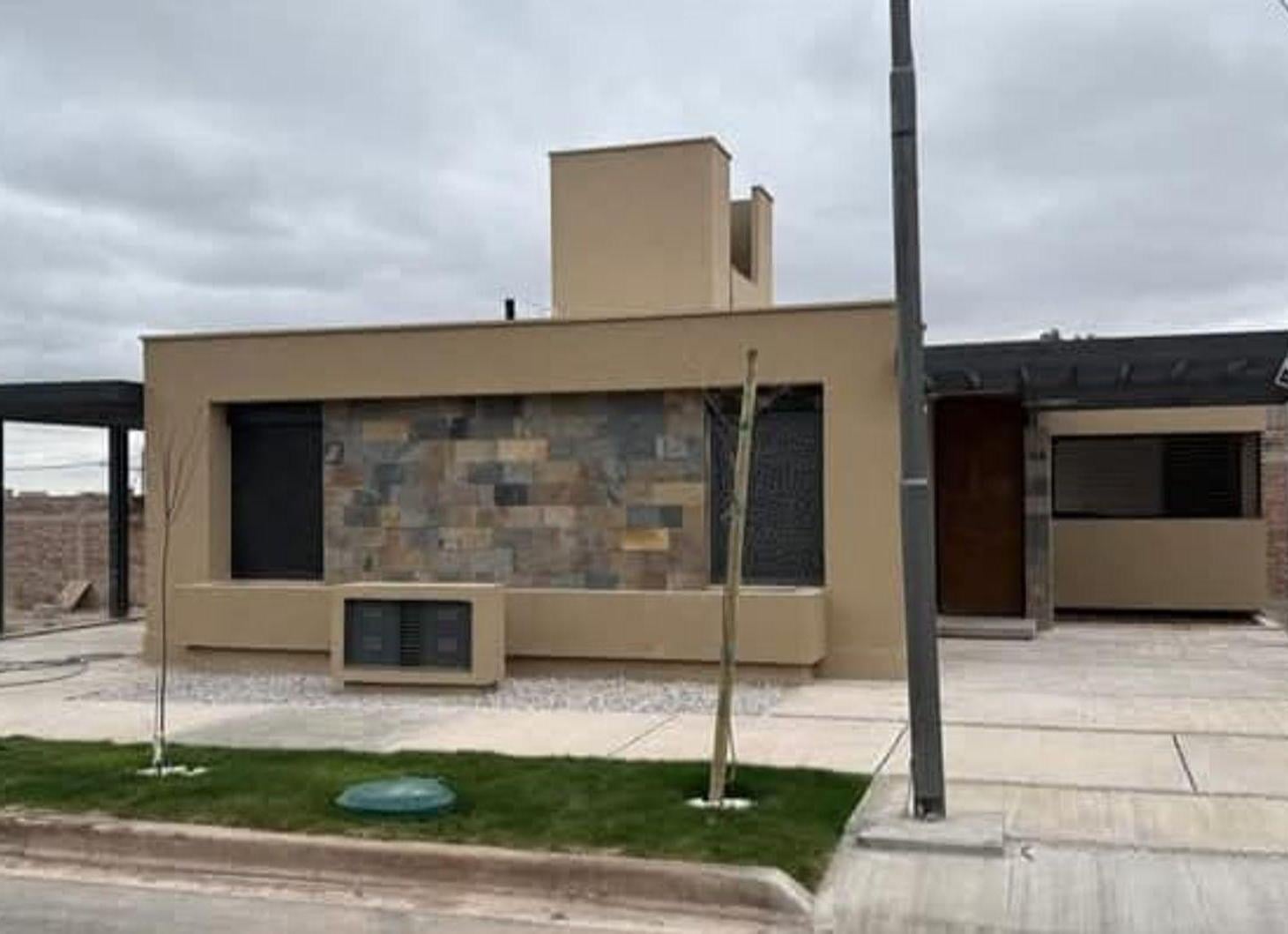 Foto de CASA BARRIO PRIVADO LAS ACACIAS GODOY CRUZ, imagen 1
