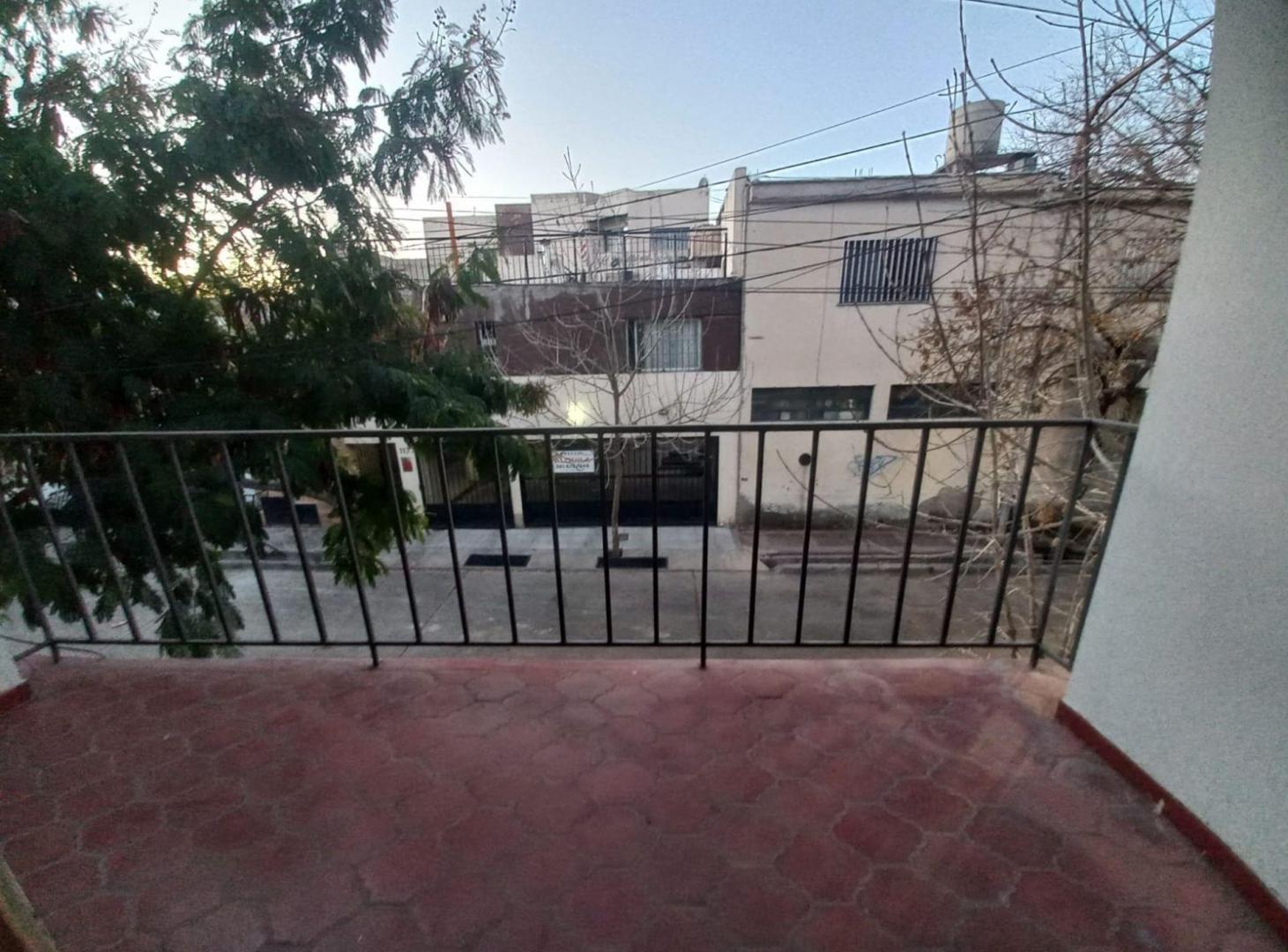 Foto de REMAX ALQUILA DEPTO EN LA SEXTA MENDOZA, imagen 1