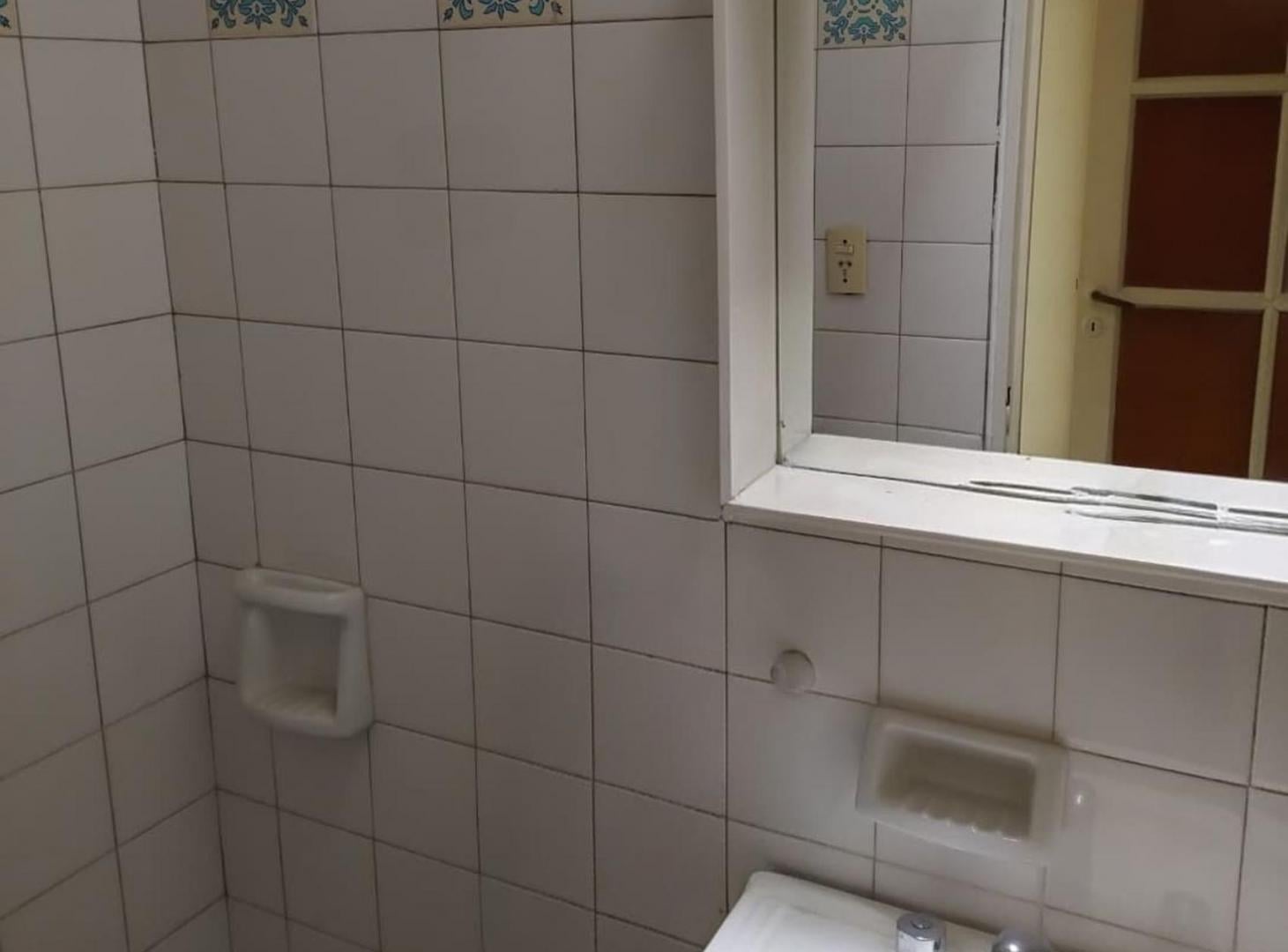 Foto de Remax Vende Casa Barrio San Eduardo, imagen 2