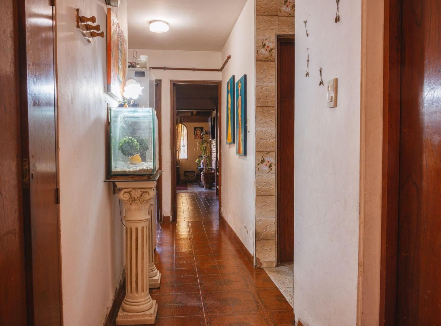 Foto de CASA EN VENTA GODOY CRUZ - Lateral Este Acceso Sur, imagen 3