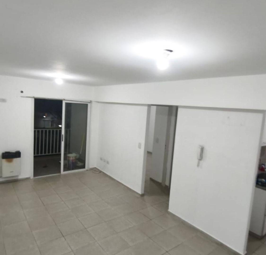 Foto de ALQUILER DEPARTAMENTO EN CIUDAD, imagen 1