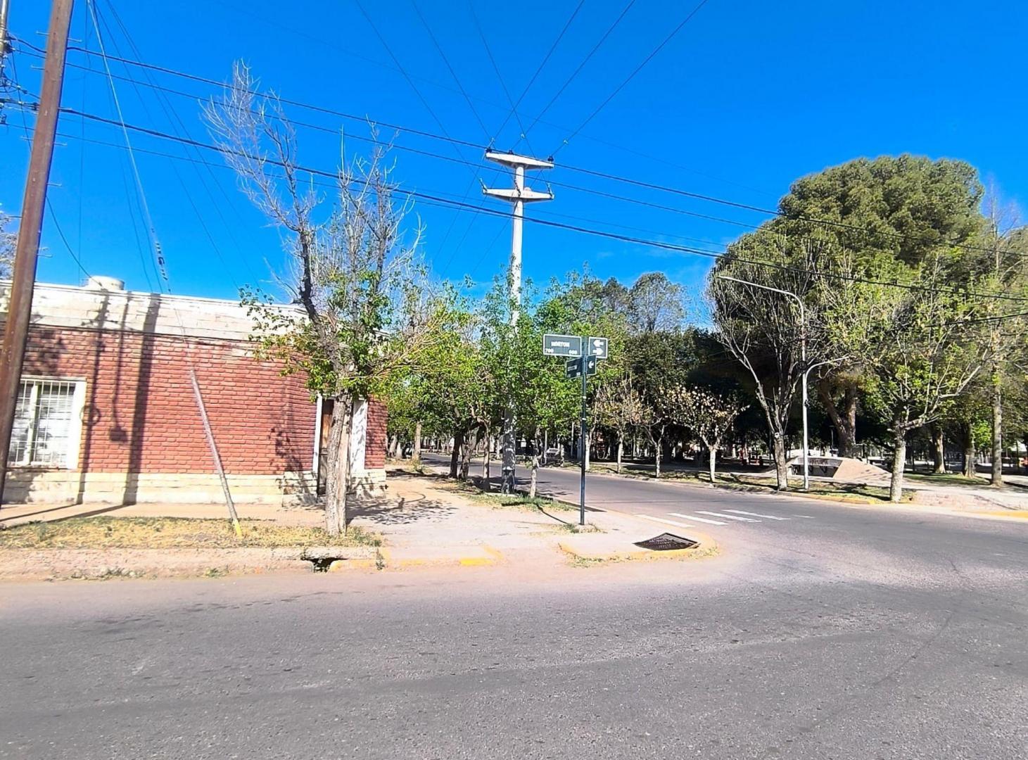 Foto de venta de terreno con casa Lujan de Cuyo J.P Norton, imagen 2