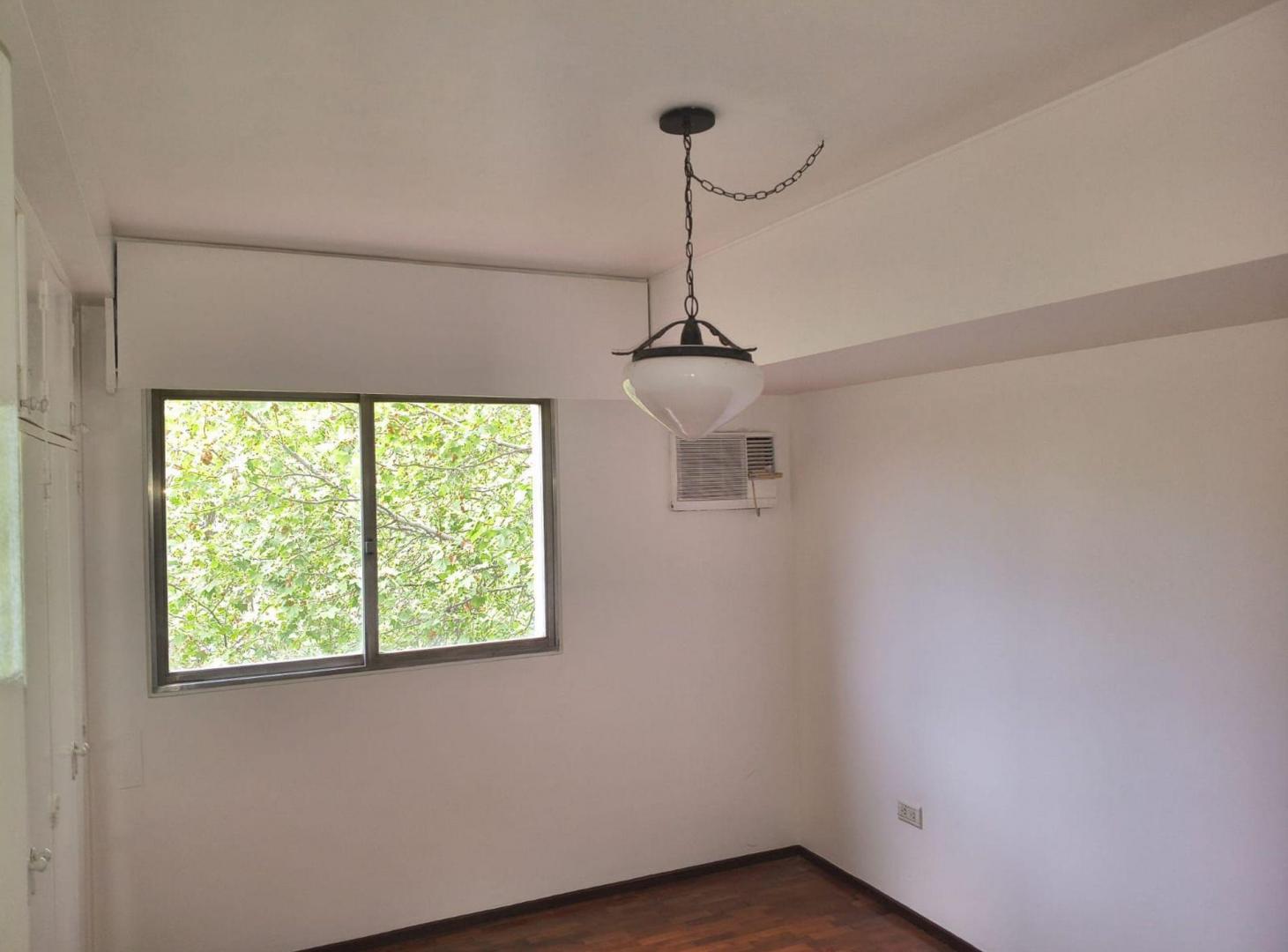 Foto de Alquiler de Departamento, ESPAÑA Y MONTEVIDEO, imagen 2