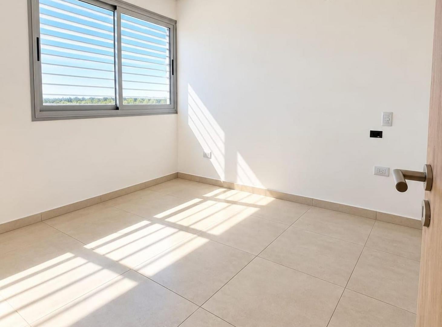 Foto de DUPLEX APTO CREDITO DR LELOIR, imagen 5