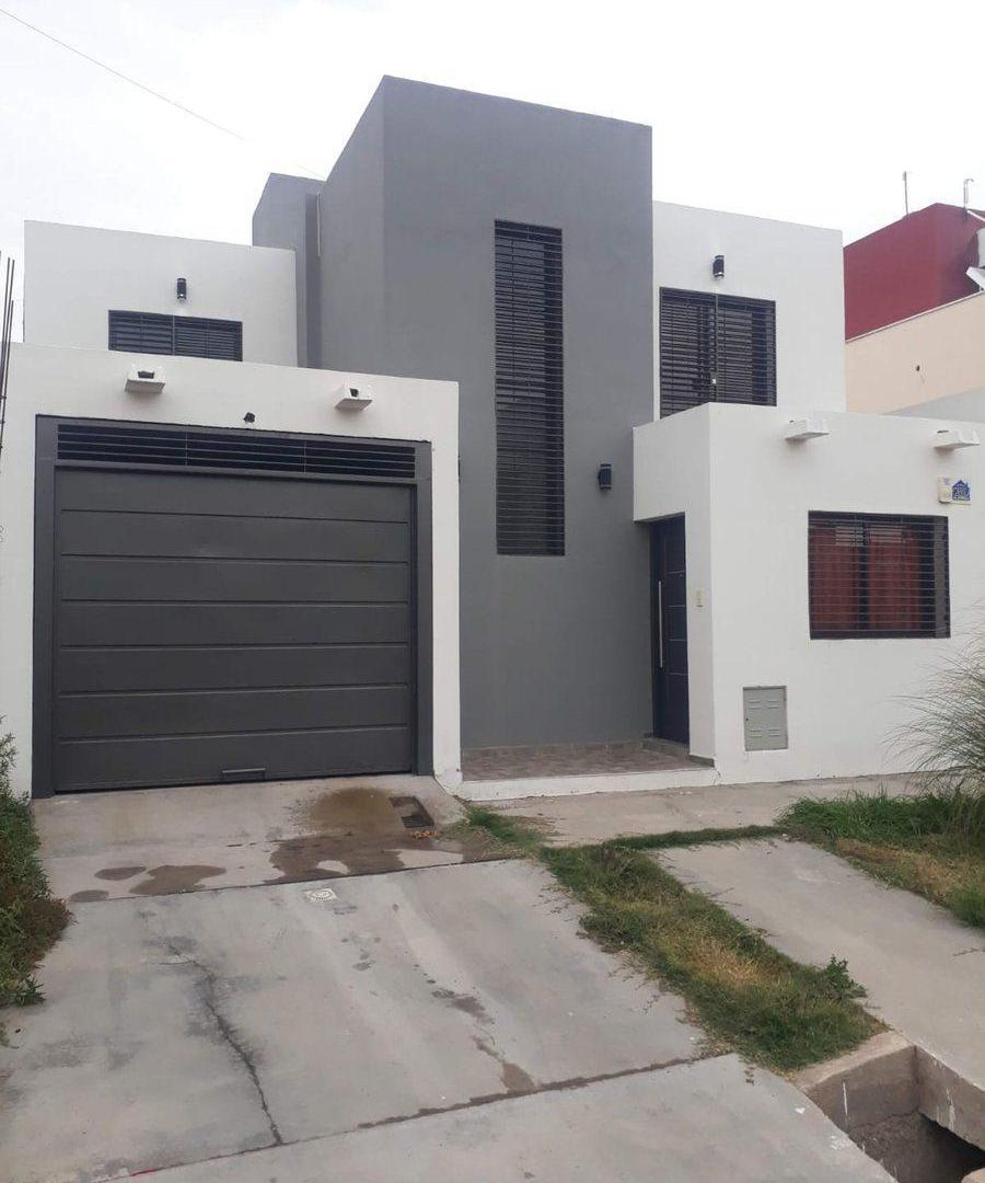 Casa en Venta en Barrio El Trébol San Martín (MZA)