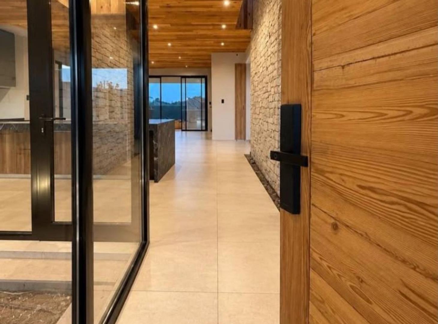 Foto de VENDO CASA BARRIO ALMA GARDENIA, imagen 1