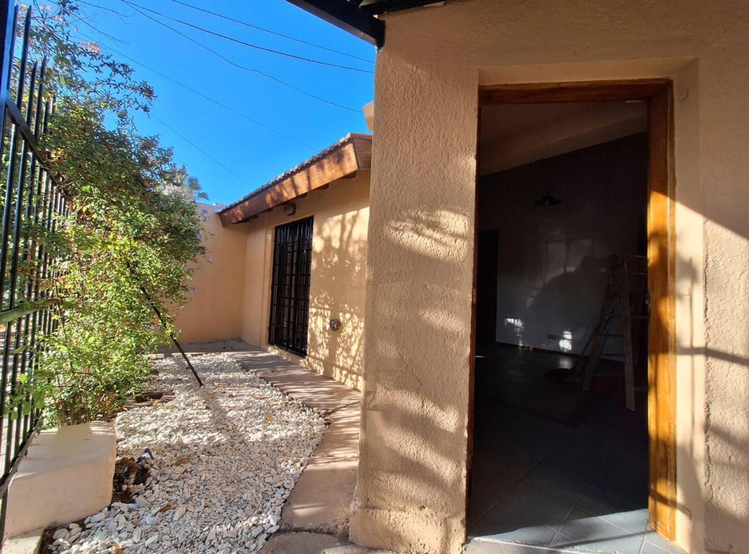 Foto de CASA DE 3 DORMITORIOS,B° COVIMET V GODOY CRUZ, imagen 2