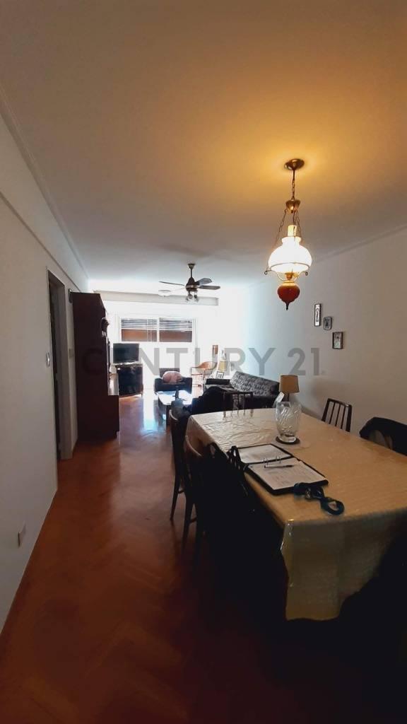 Venta Departamento 4 Ambientes con Dependencia en Belgrano G 3