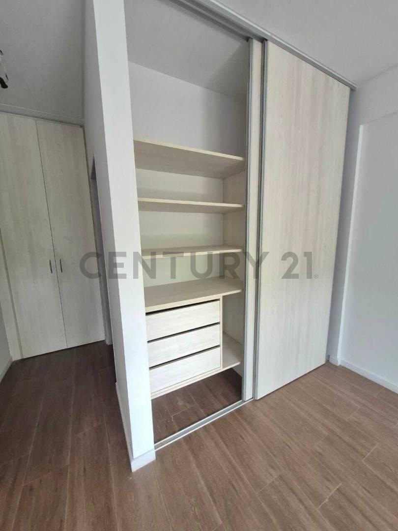 Venta 3 Ambientes con Balcón Corrido en Colegiales - Listo Para Escriturar 4