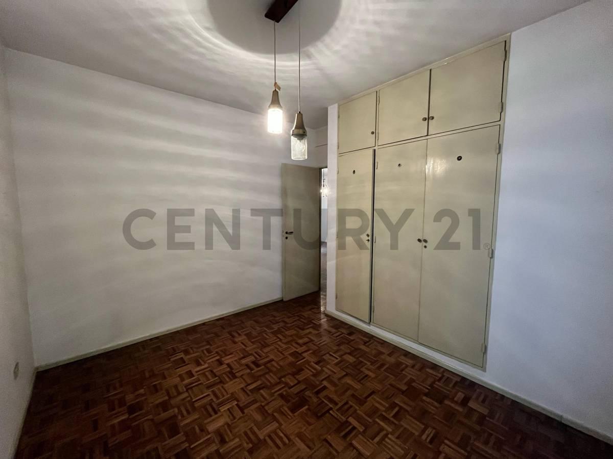 Venta - 3 Ambientes en Caballito 3