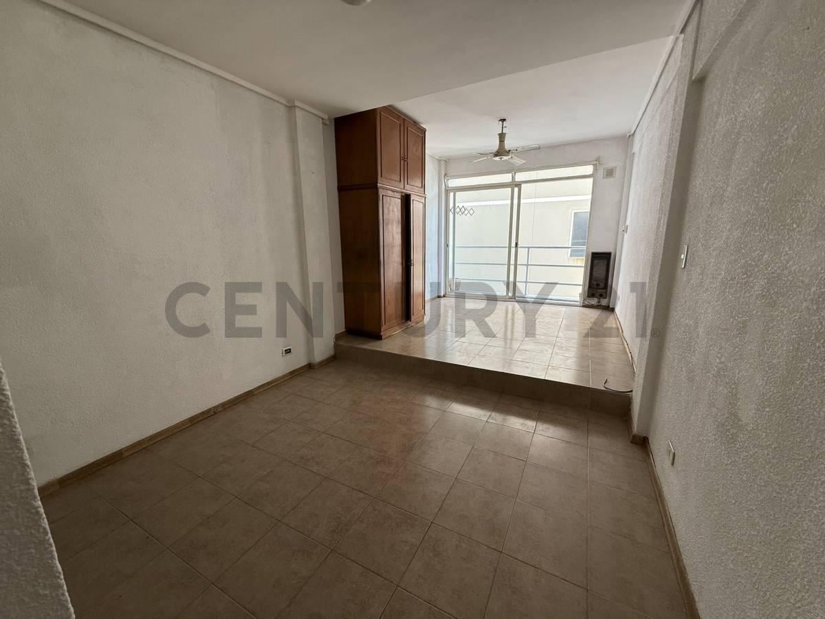 Foto de MONOAMBIENTE EN VENTA EN BELGRANO APTO PROFESIONAL IDEAL RENTA, imagen 1