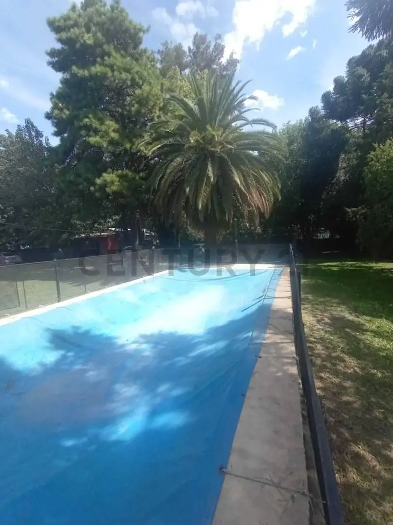 Venta 2 Lotes con dos casas ,quincho y pileta en General Rodriguez 4