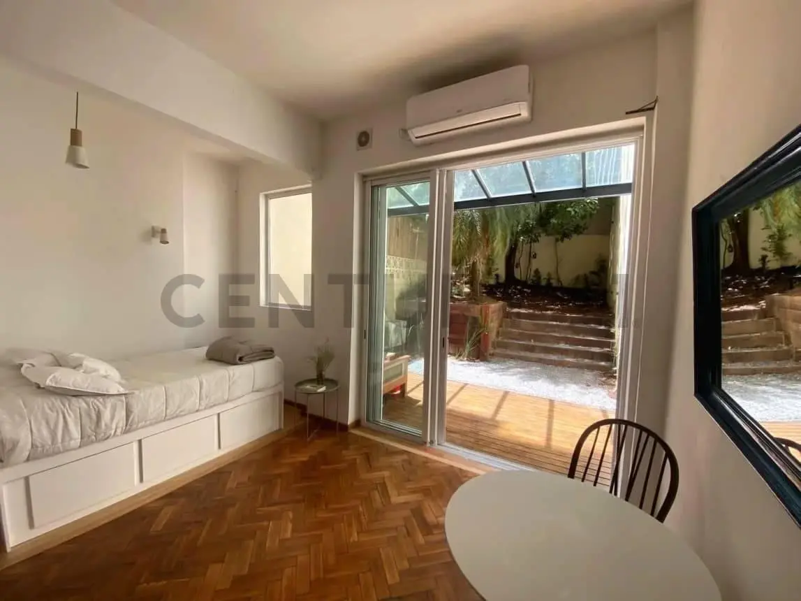 ALQUILER DE MONOAMBIENTE AMUEBLADO, EQUIPADO CON JARDÍN PROPIO EN PLENO RECOLETA. 4