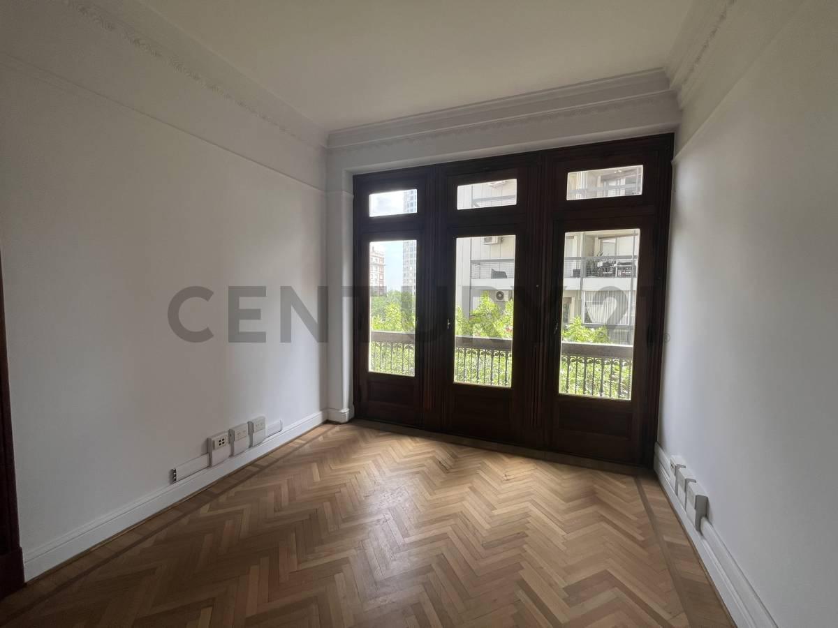 Oficina de categoría estilo francés en alquiler - Retiro