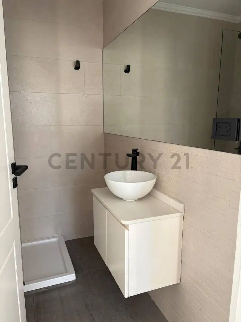 Venta Casa Muy Luminosa Acceso Rápido 4