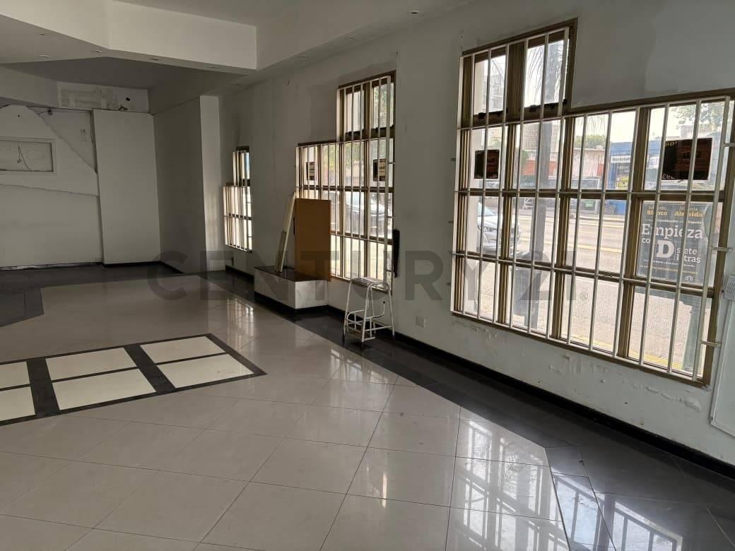 Foto de VENTA LOTE DOBLE FRENTE VILLA SANTA RITA SOBRE AV JUAN B JUSTO, imagen 3