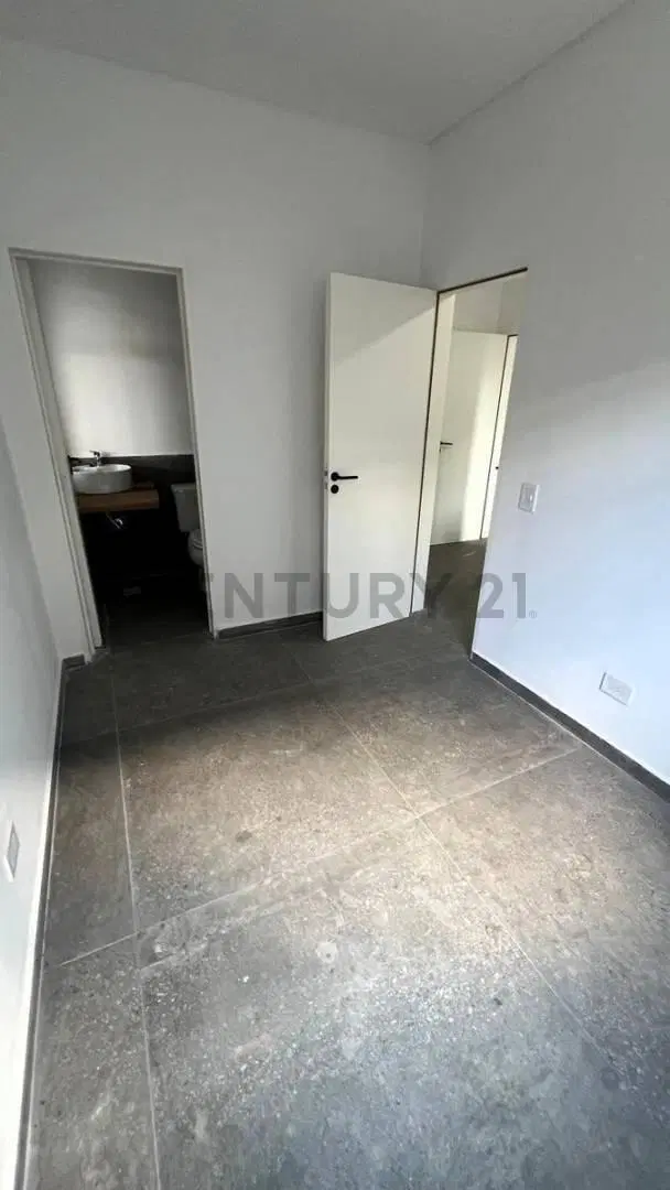 Venta  casa muy luminosa en Barrio Cerrado San Matias - Escobar 2