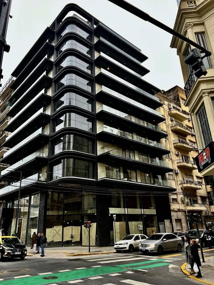 VENTA 2 AMBIENTES MUY LUMINOSO Premium en Barrio Norte con Amenities, La Mejor Ubicación!