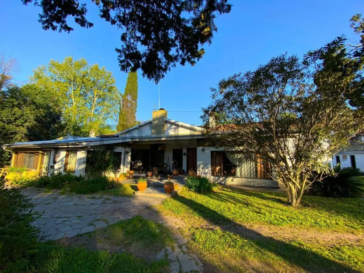 Casa quinta en venta La Lonja, Pilar. Terreno 5000 m2. 3