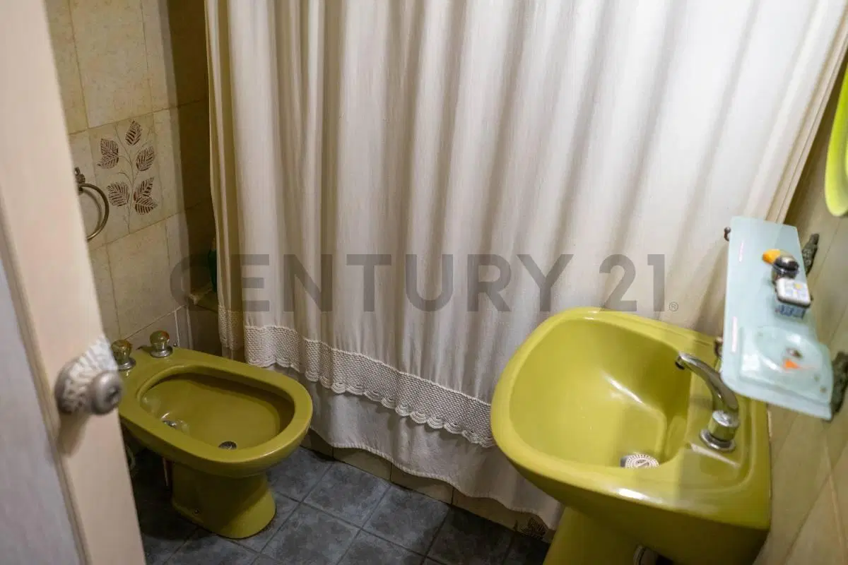Departamento 3 ambientes + dependencia en Belgrano 3