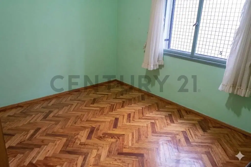 Departamento 3 ambientes + dependencia en Belgrano 3