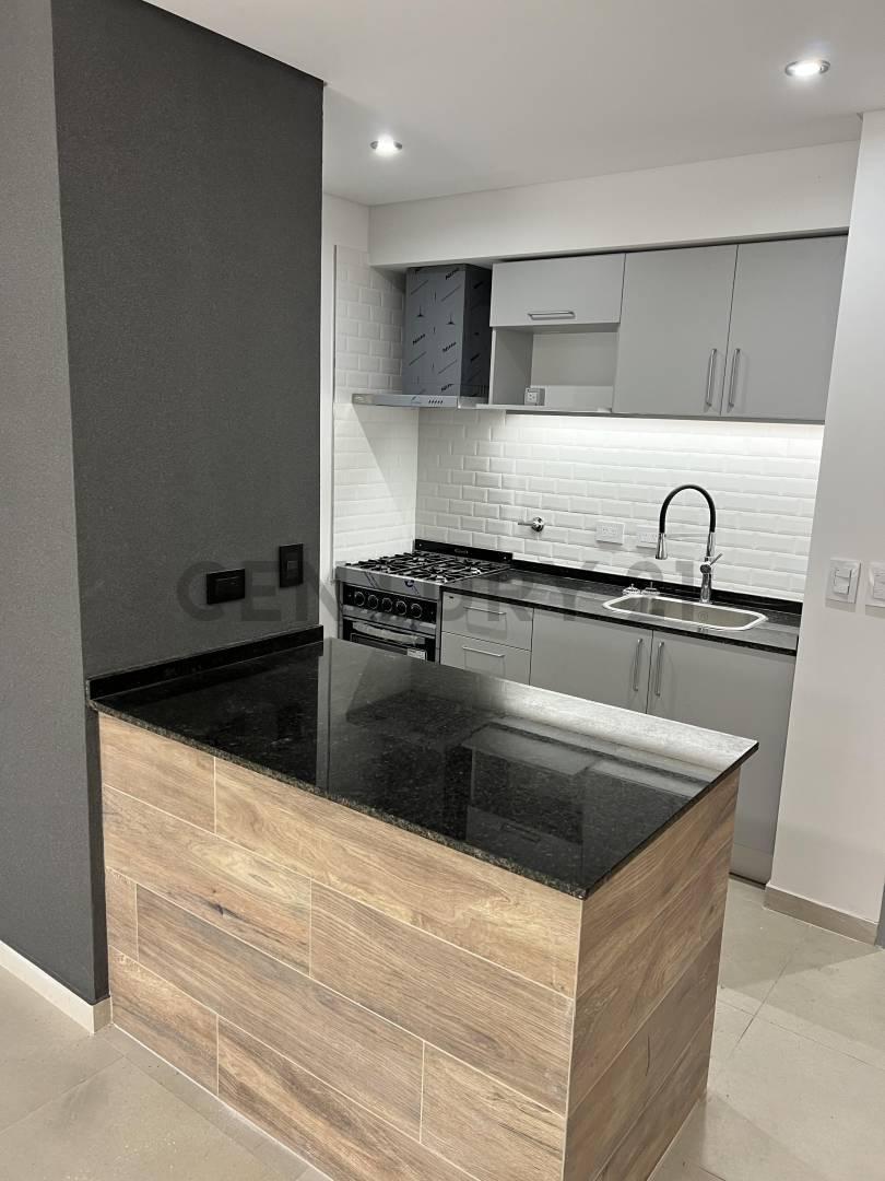 Venta Departamento 3amb muy luminoso C/galeria y Jardin (Ayres del Sur)
