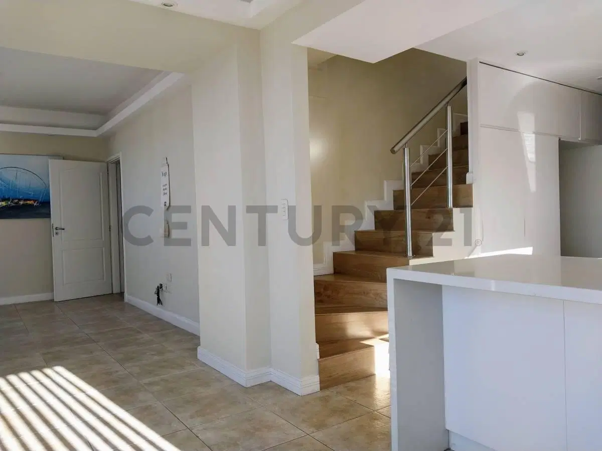 Departamento en venta 4 ambientes en Pilar km 50. 5