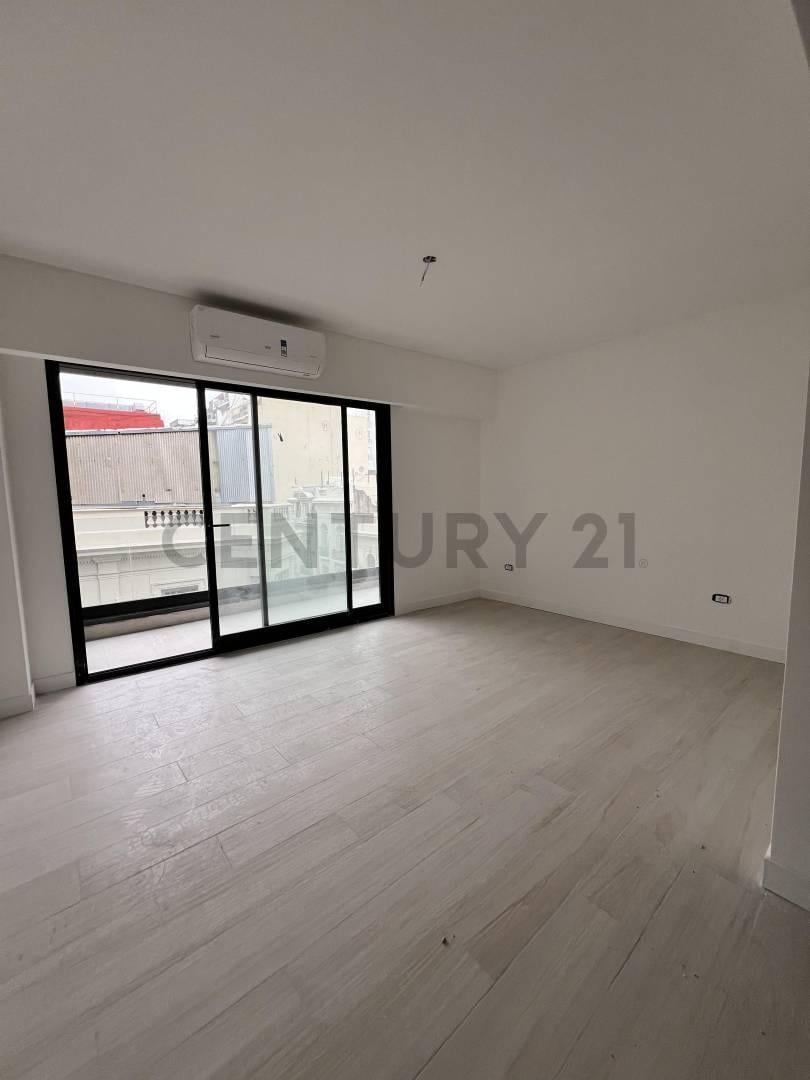 VENTA MONOAMBIENTE MUY LUMINOSO Premium en Barrio Norte con Amenities, La Mejor Ubicación!