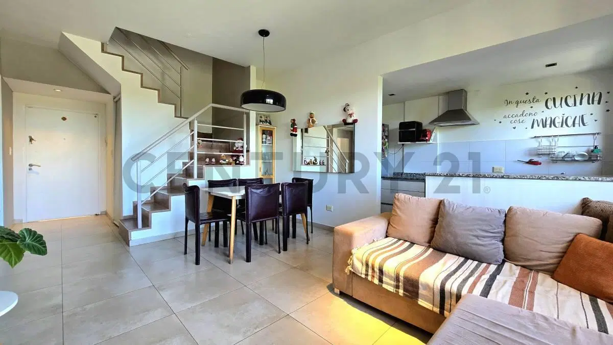 VENTA 4 AMBIENTES TIPO DUPLEX EN FLORIDA 4