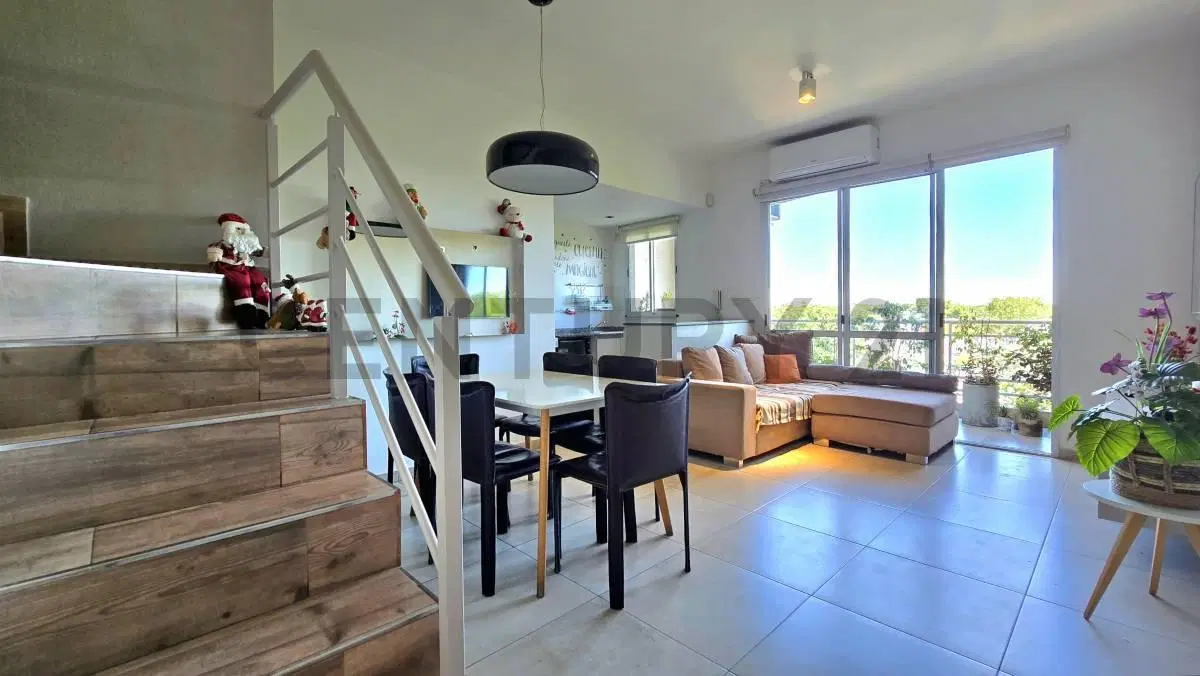 VENTA 4 AMBIENTES TIPO DUPLEX EN FLORIDA 5